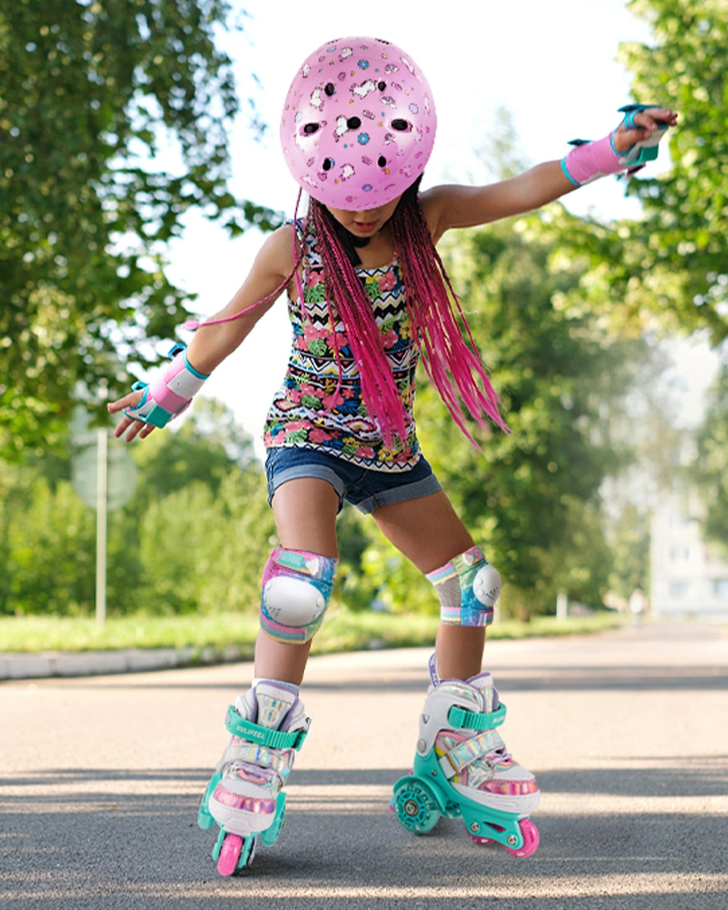 SULIFEEL Rainbow Unicorn 4 Size Adjustable Light up Roller Skates for Girls Boys for Kids Medium